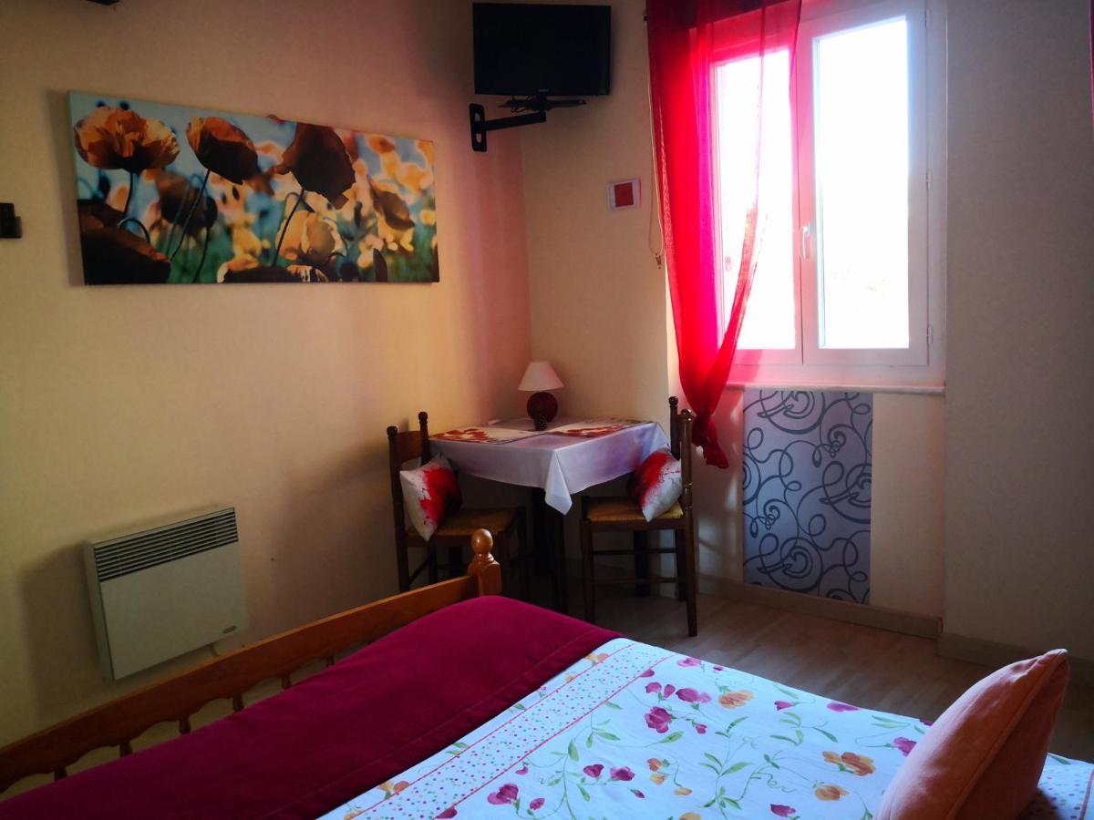 Hotel O Fil De L'O Marseillette Экстерьер фото