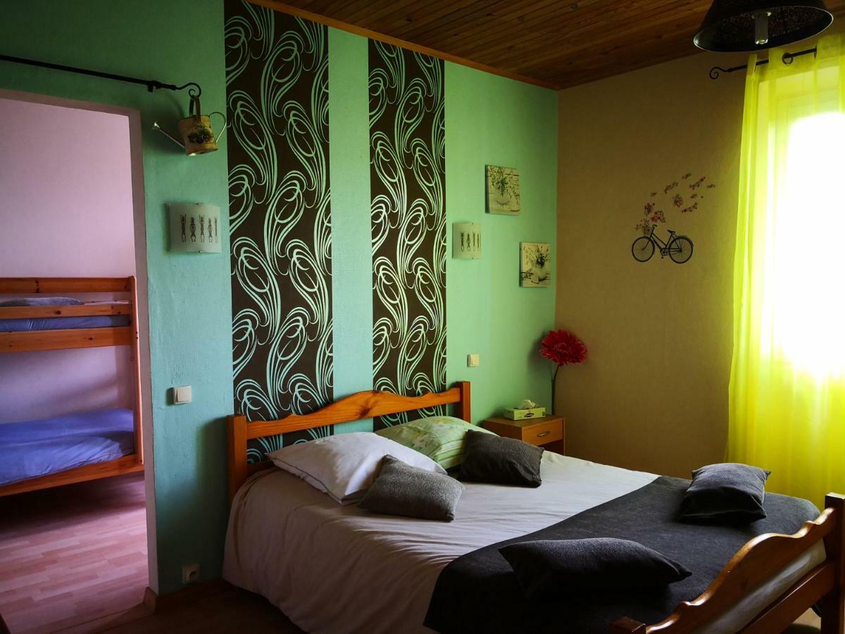 Hotel O Fil De L'O Marseillette Экстерьер фото